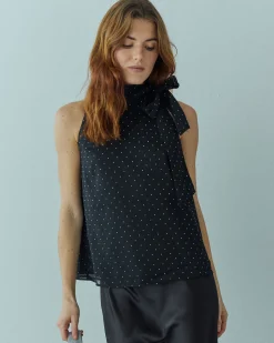 Amira stone top