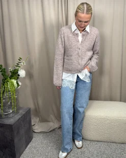 Astrid lace shirt