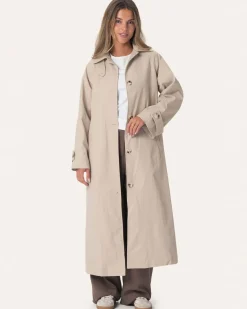 Avaic trenchcoat