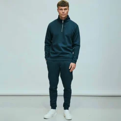 Basic half zip