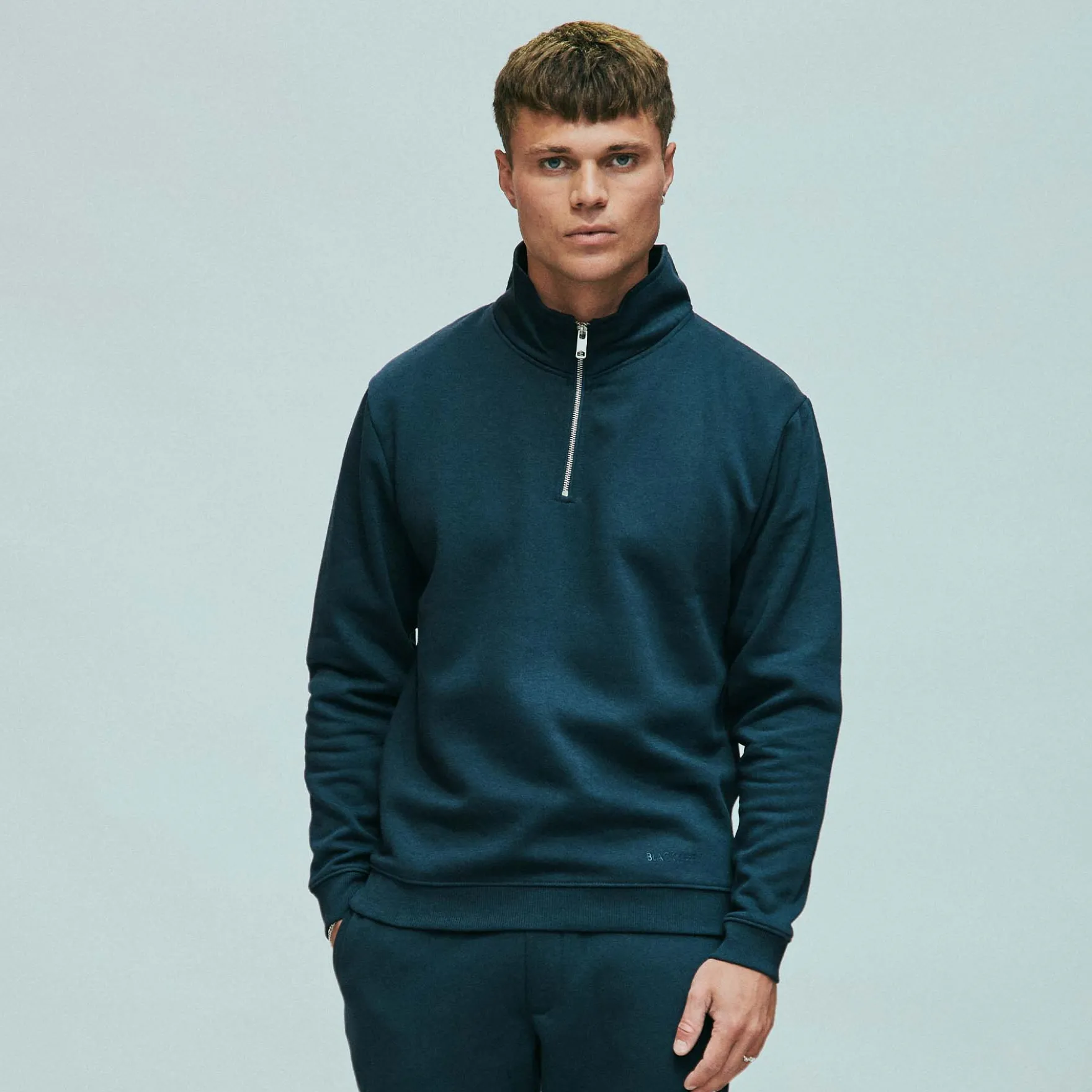 Basic half zip