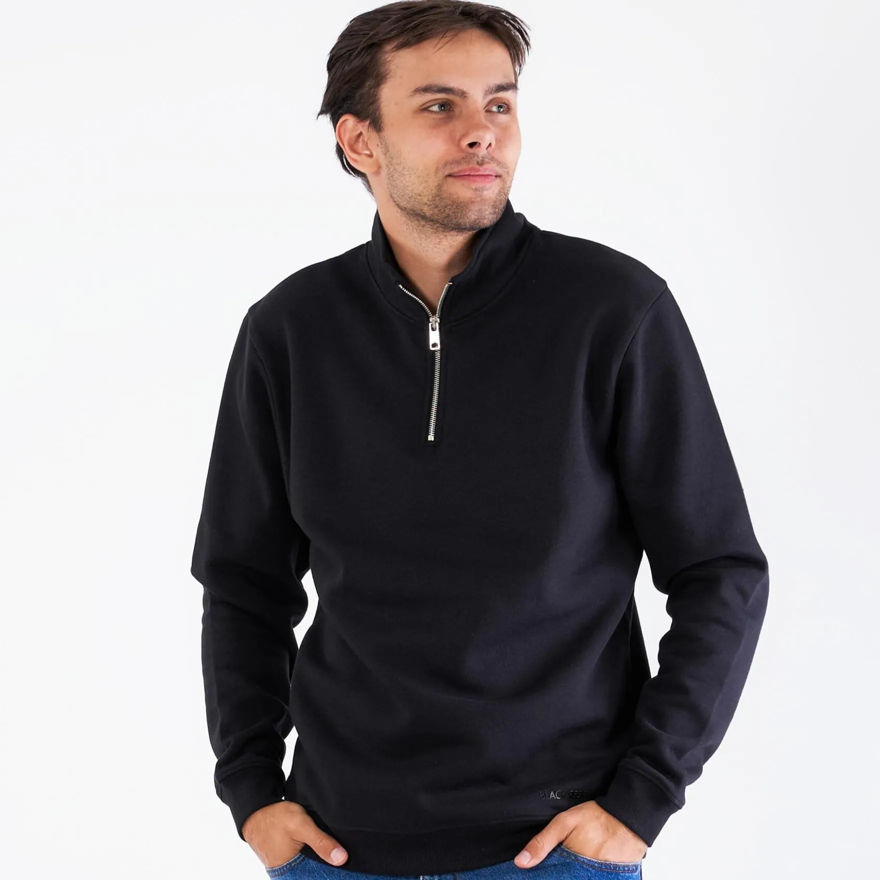 Basic half zip