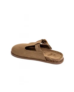 Bella clogs