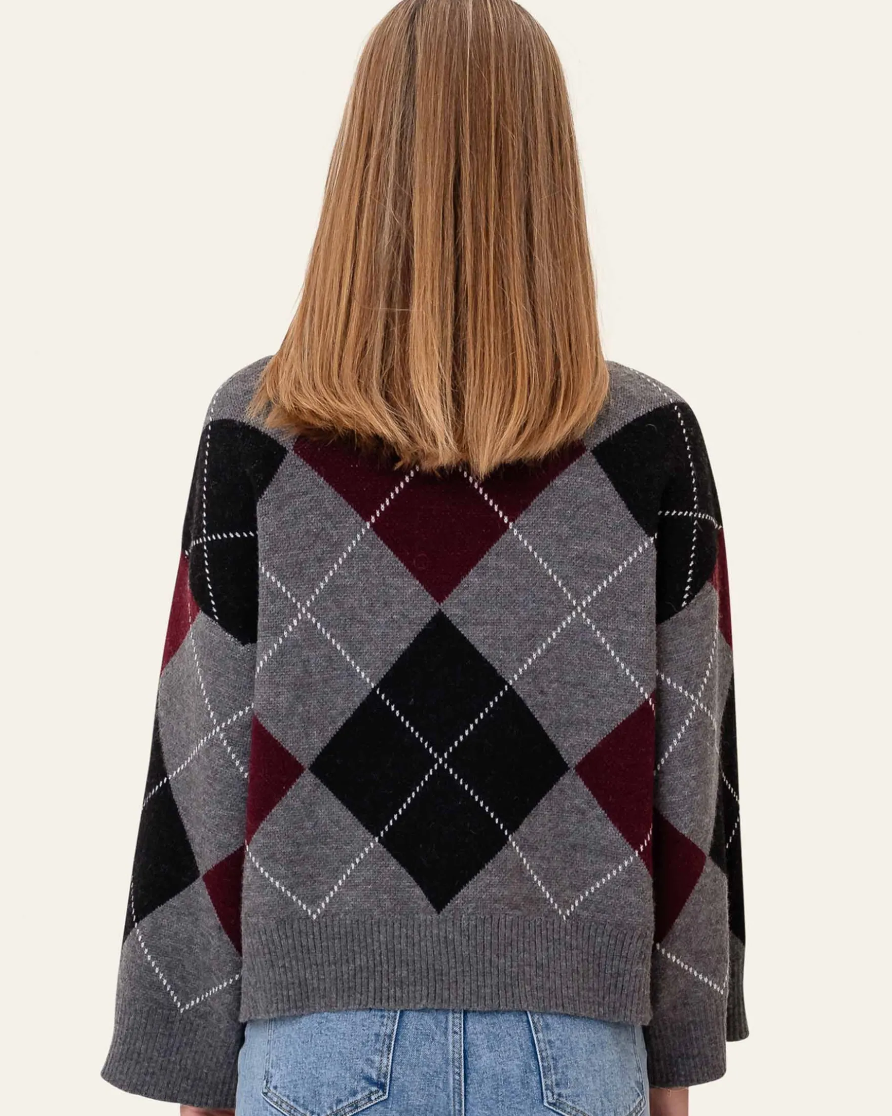 Boletteic pullover