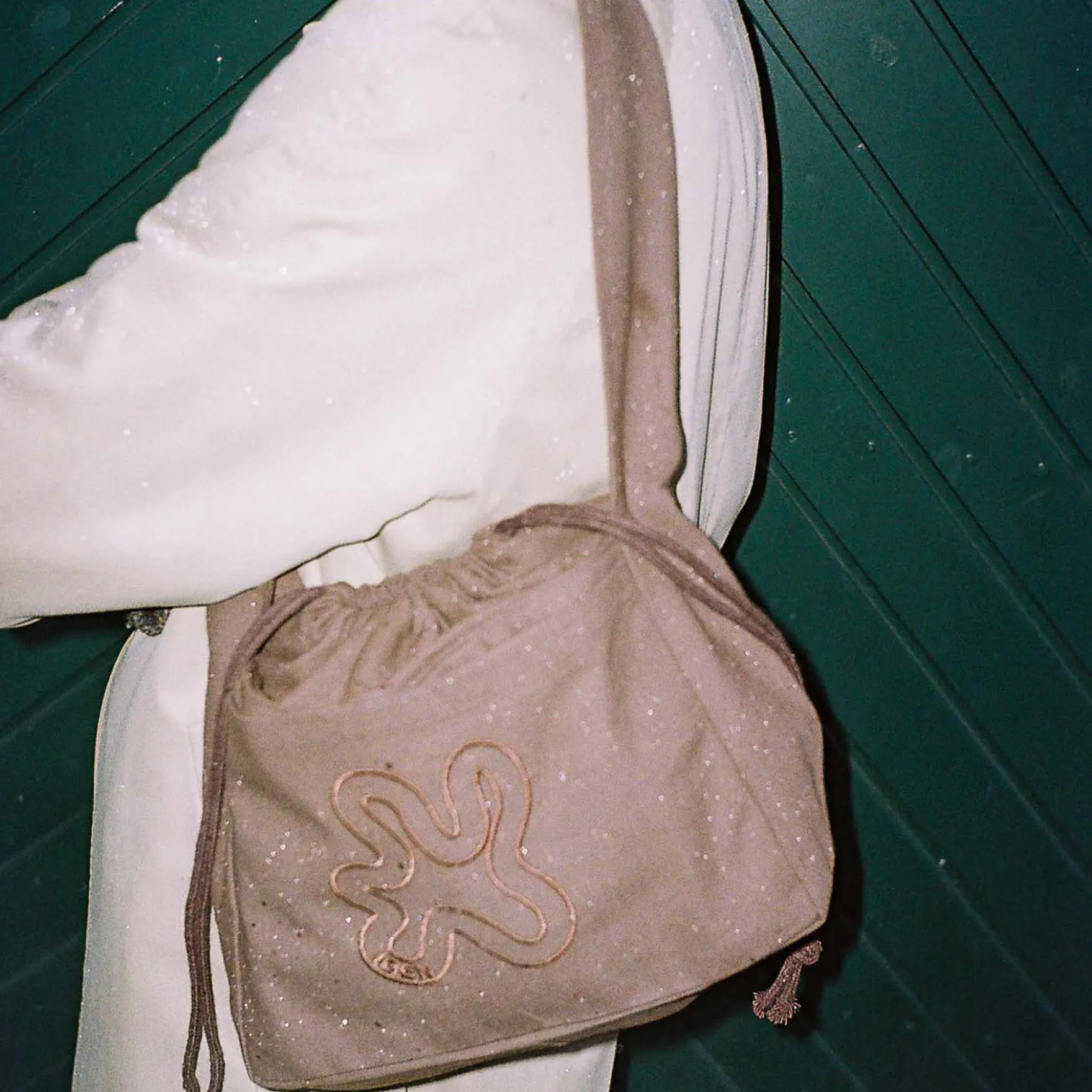 Brown mini shopper