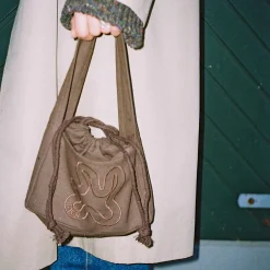 Brown mini shopper