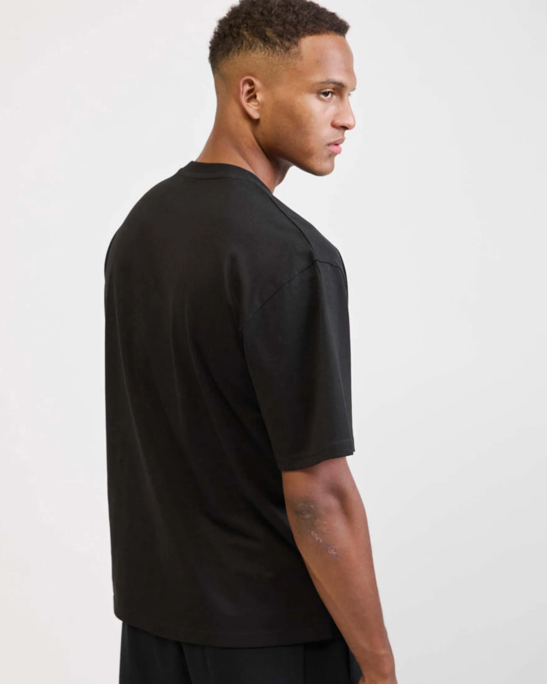 CCAnime Tee OVERSIZED FIT
