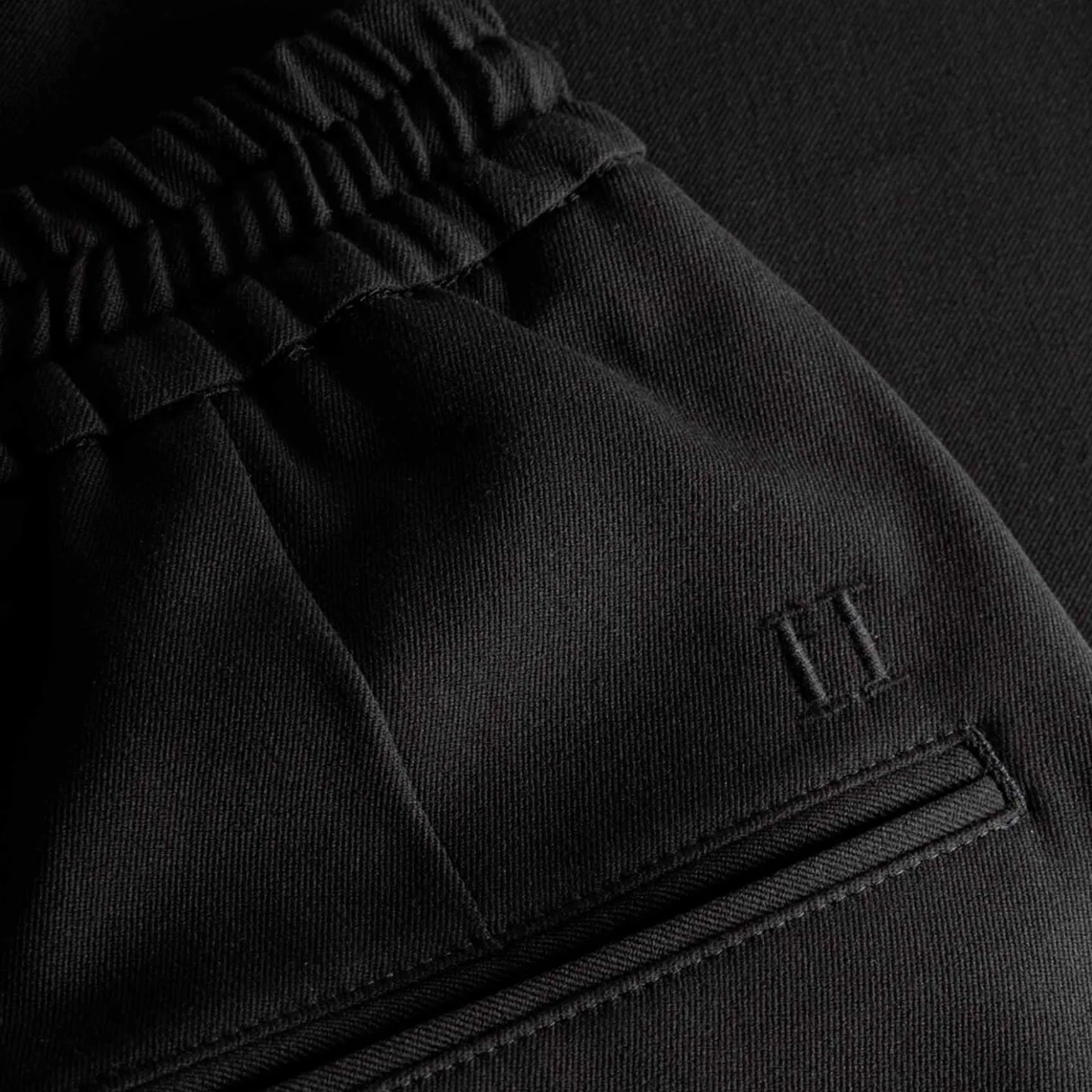 Como tapered pants