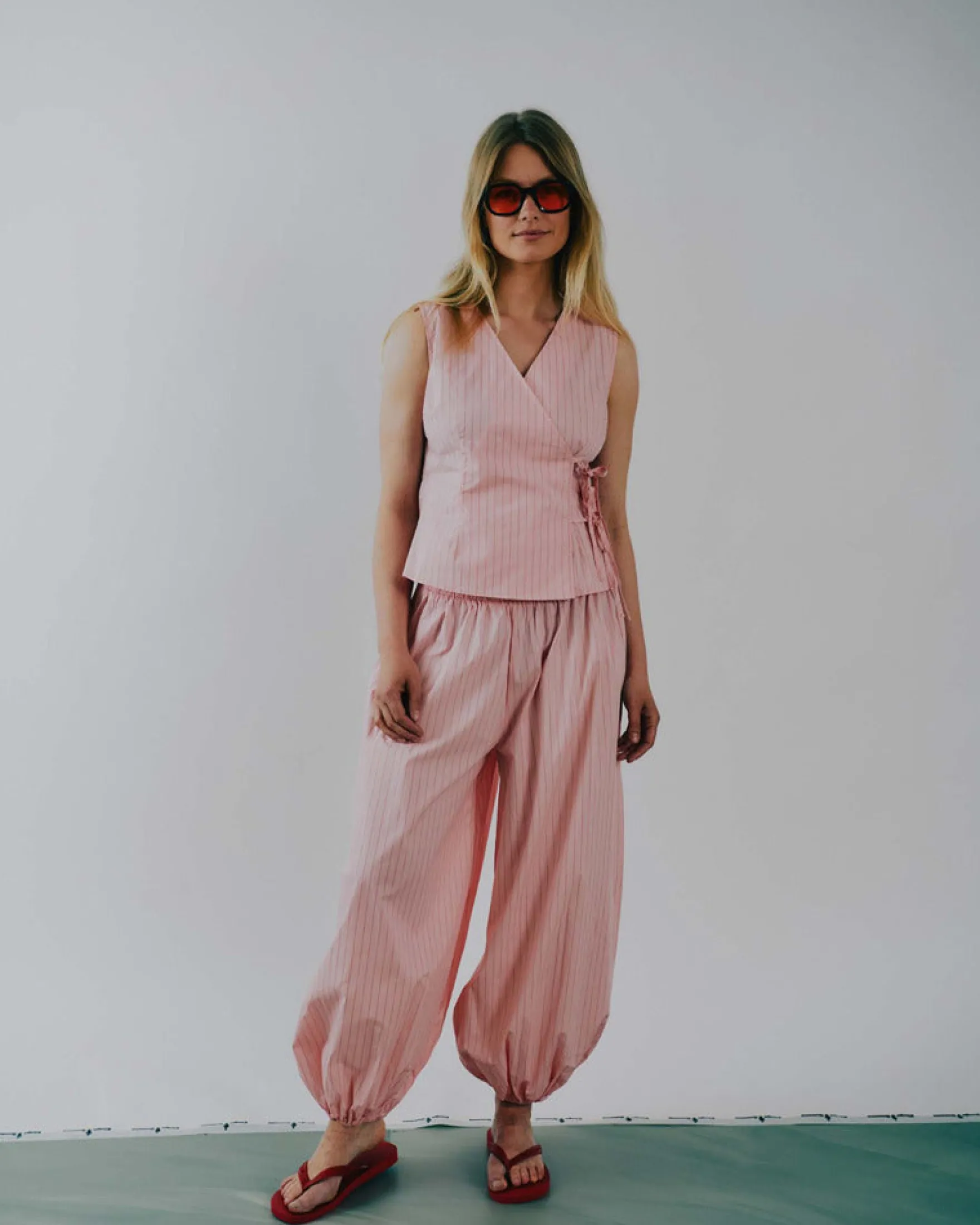 Ellaly tie vest