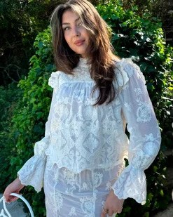 Ellinoric lace shirt