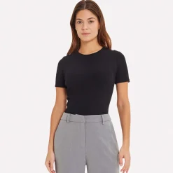 Enally ss o-n tee