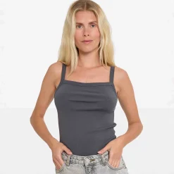 Enally tank top