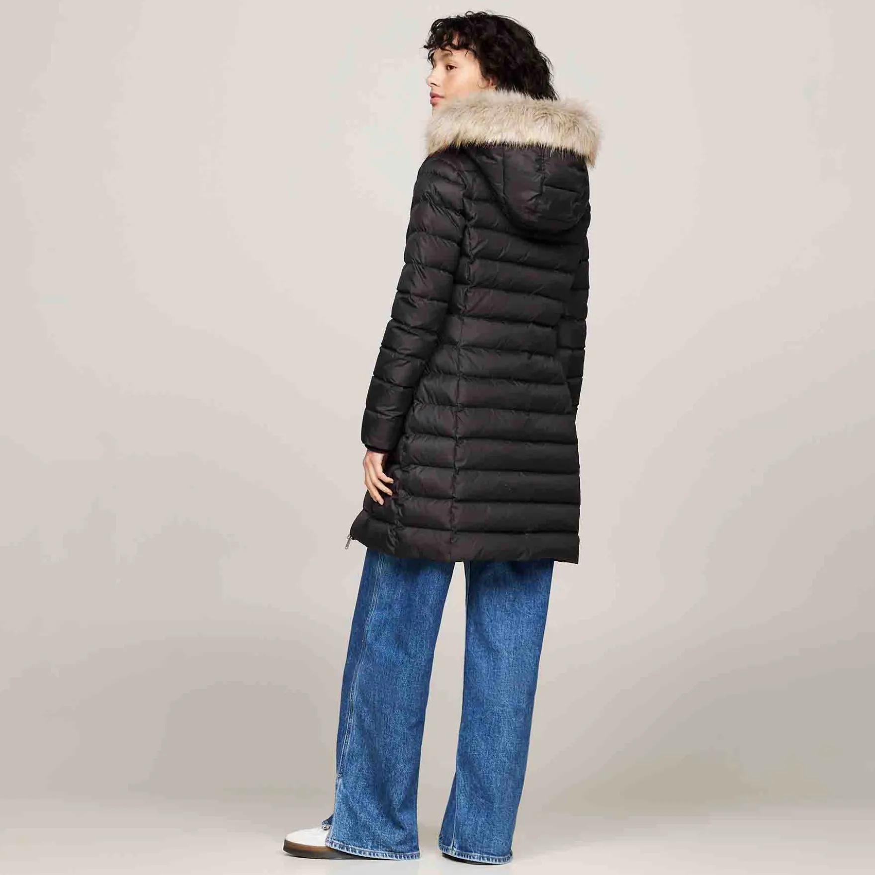Essen hooded down