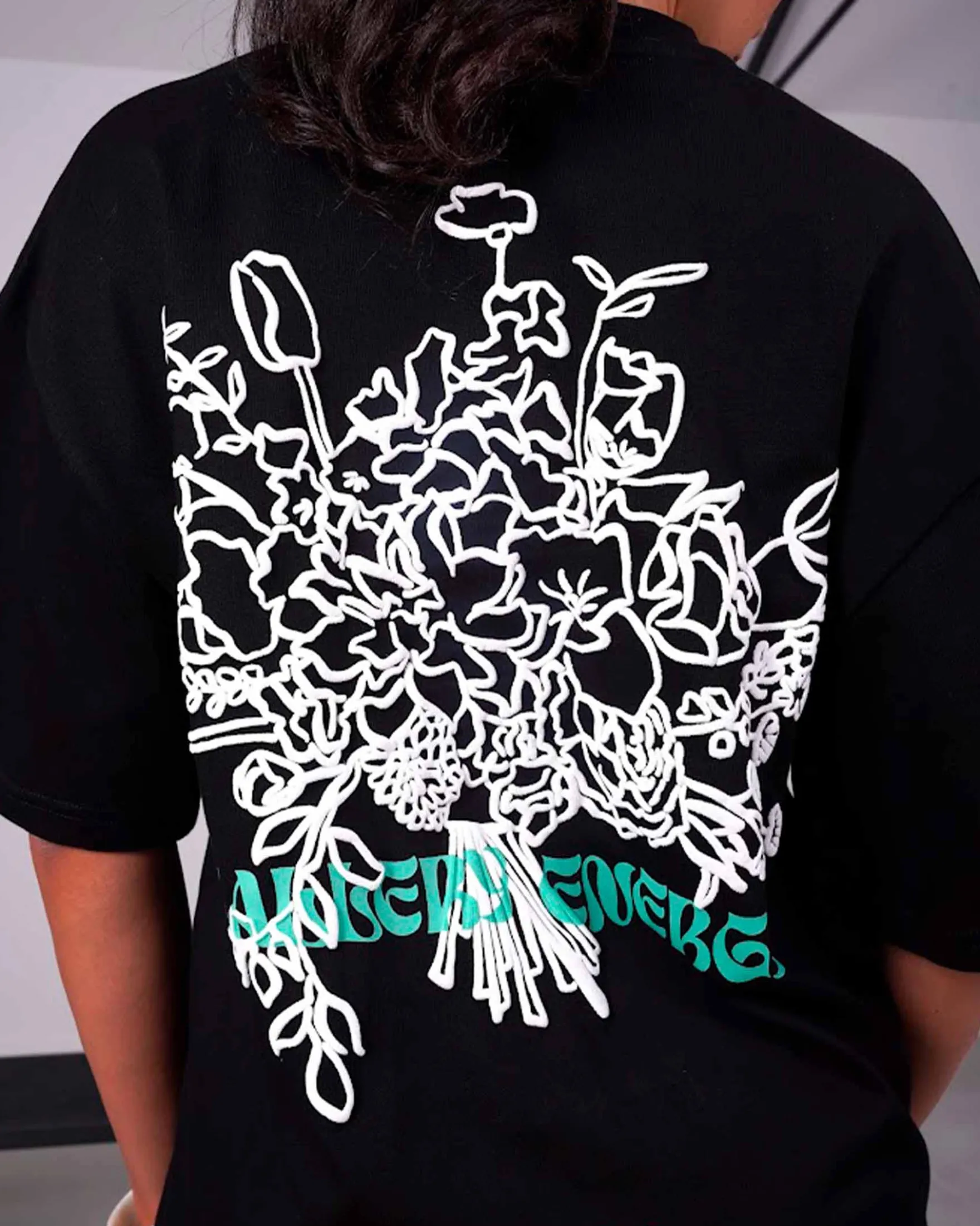 FLOWERS SS TSHIRT