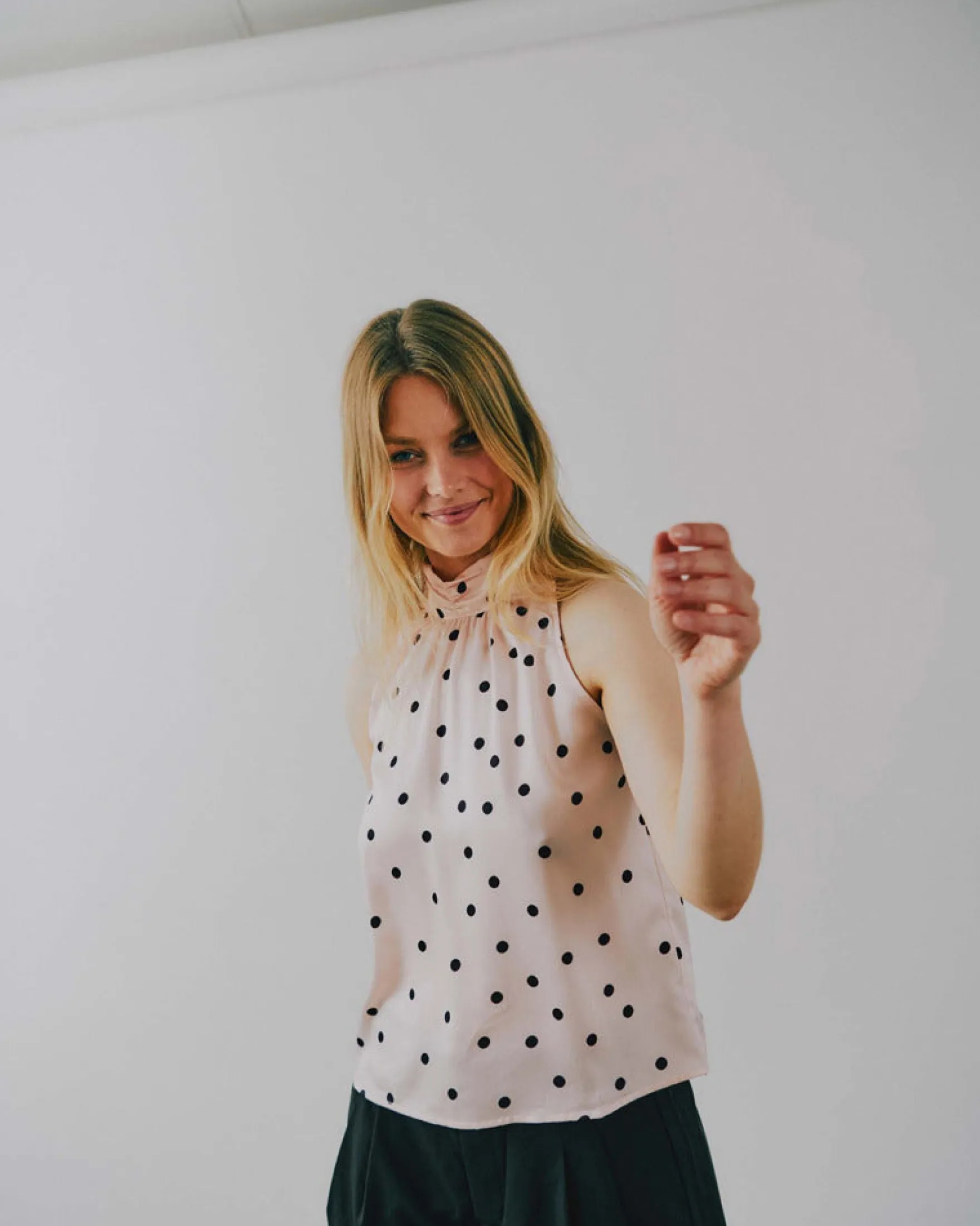Givona dot top