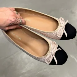 Hailey bow ballerina