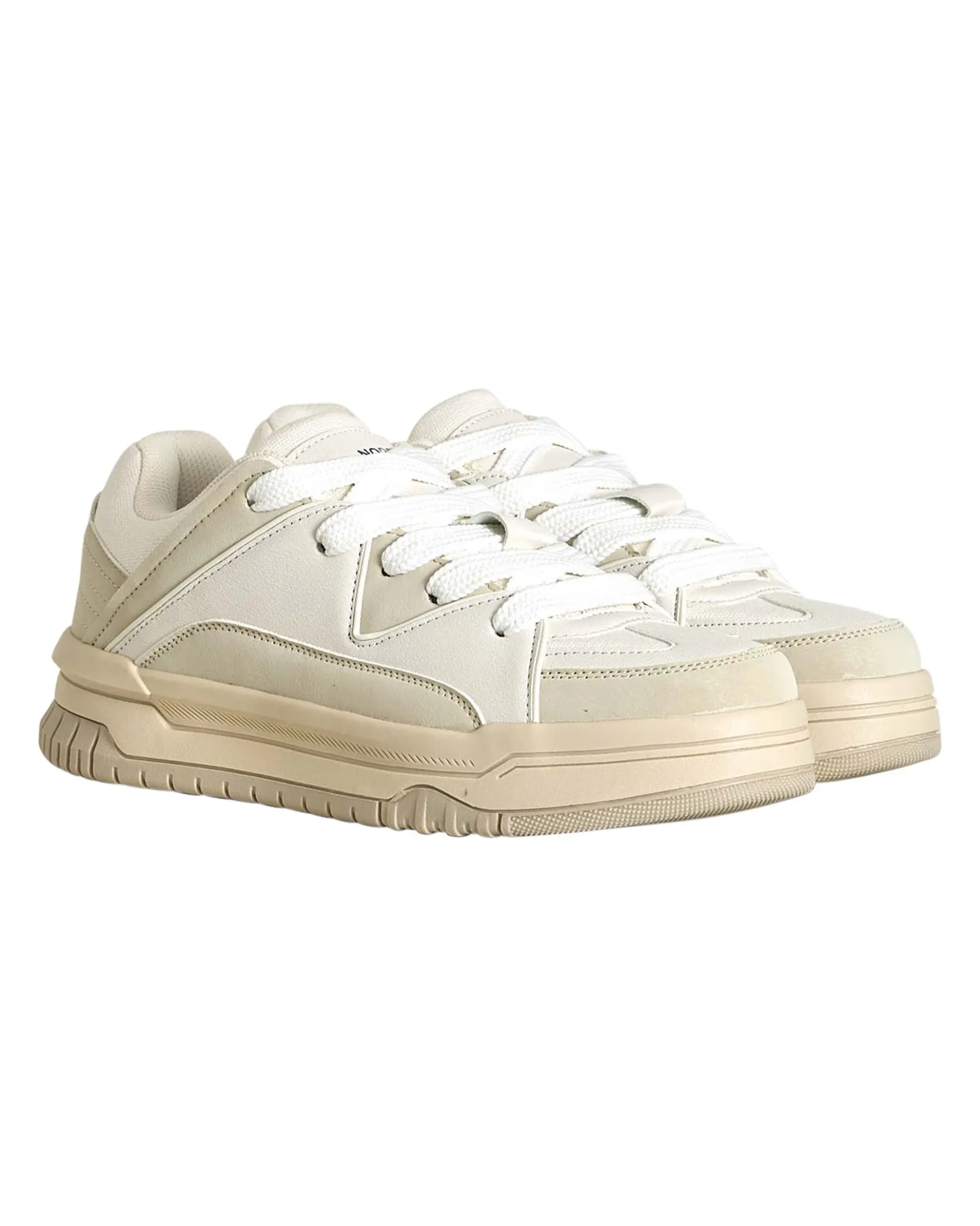 Hawk sneaker