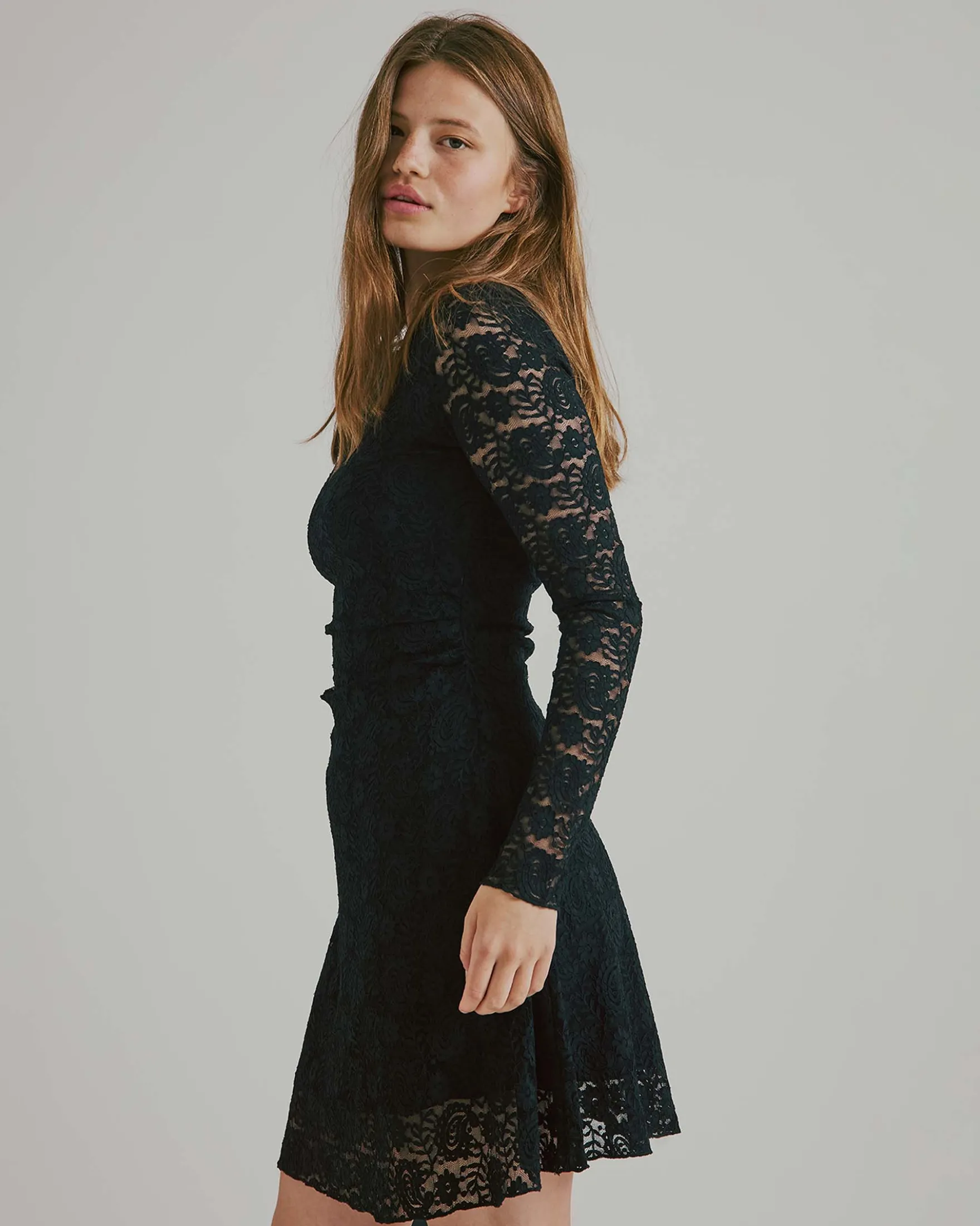Holly ls lace dress