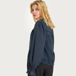 Iloma embroidery