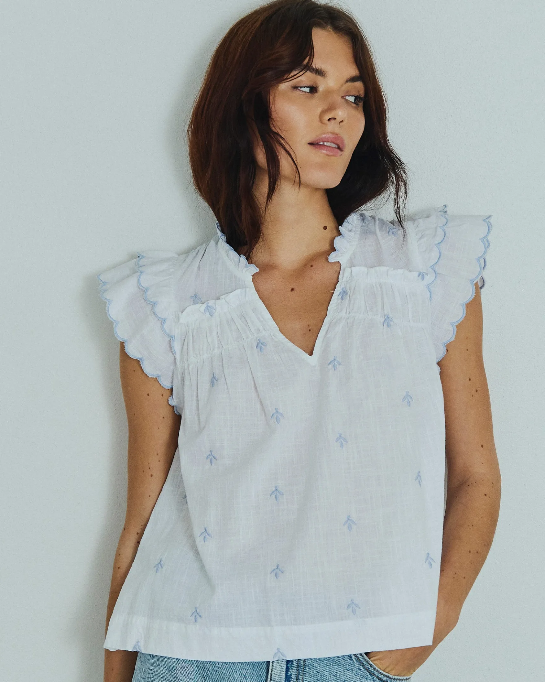 Jessie embroidery top