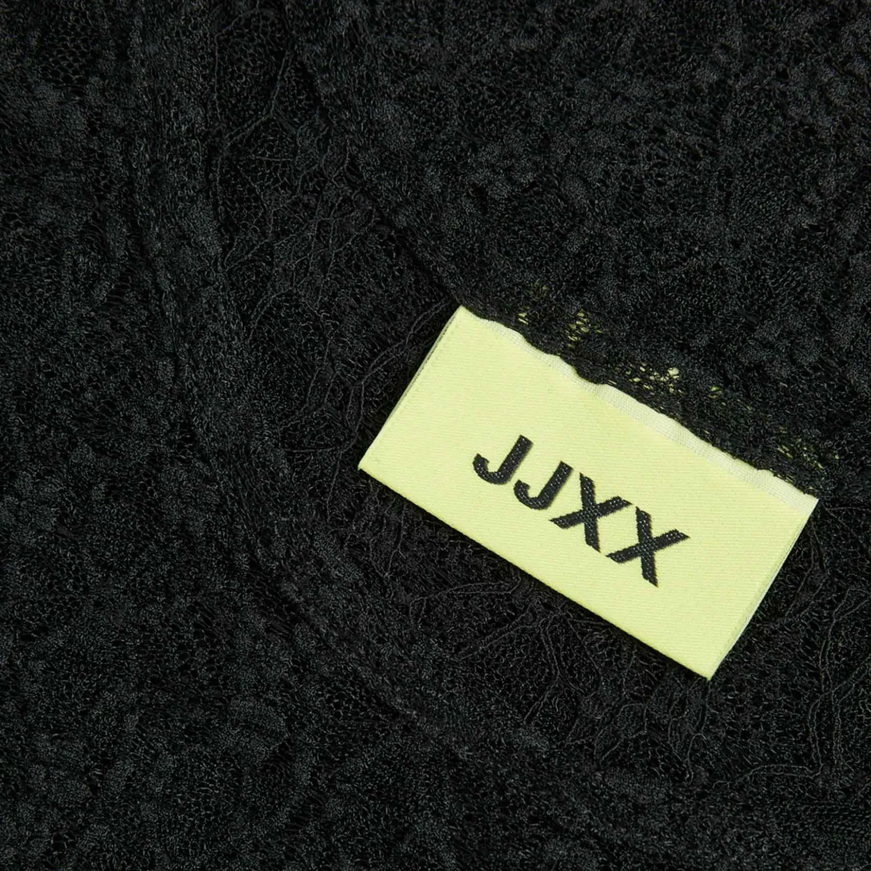 Jxleah lace str ss tee