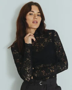 Leslie lace blouse