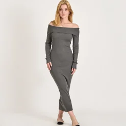 Malene offshoulder dress