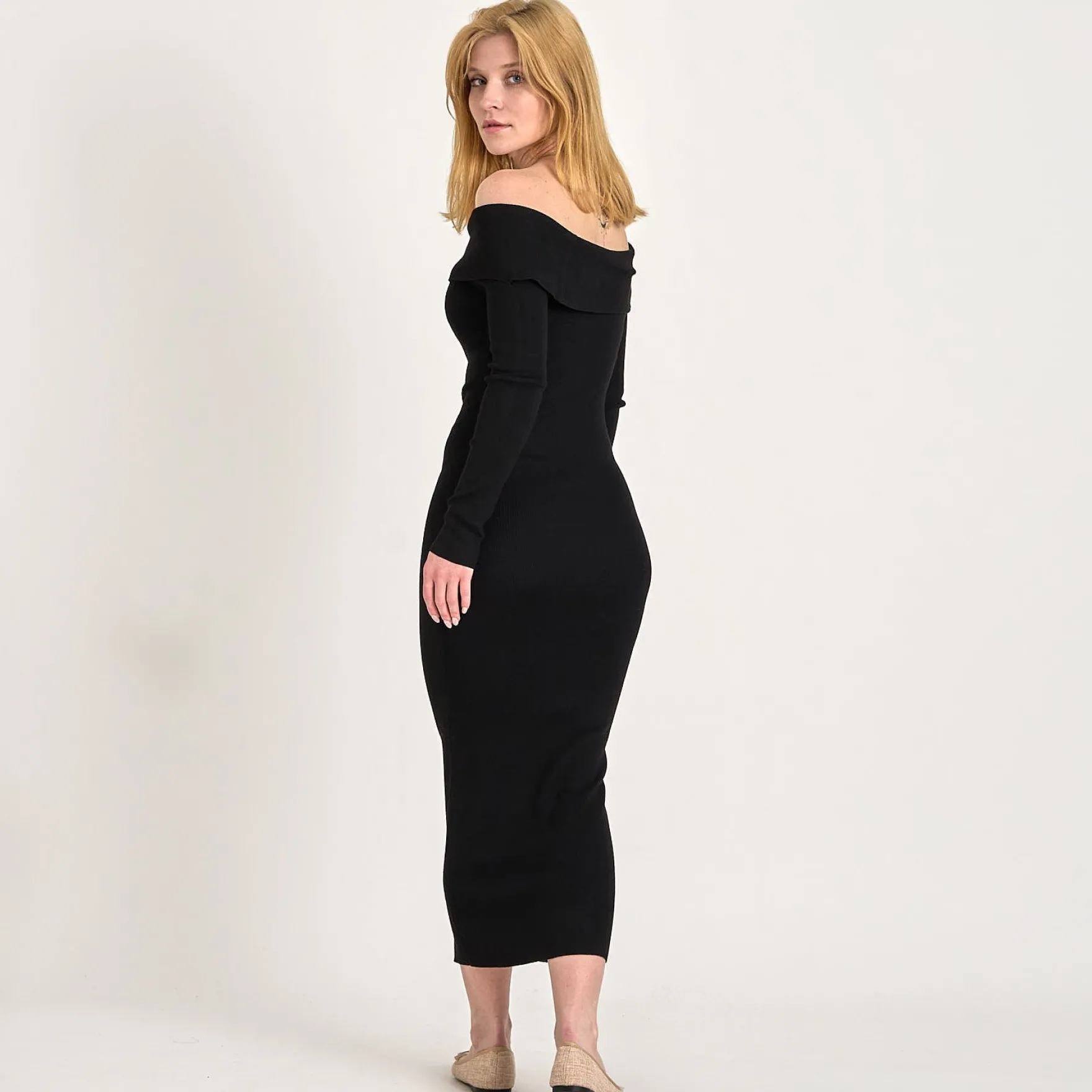Malene offshoulder dress