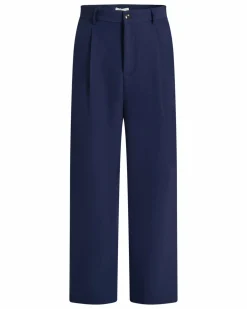 Matt Pleated Pant