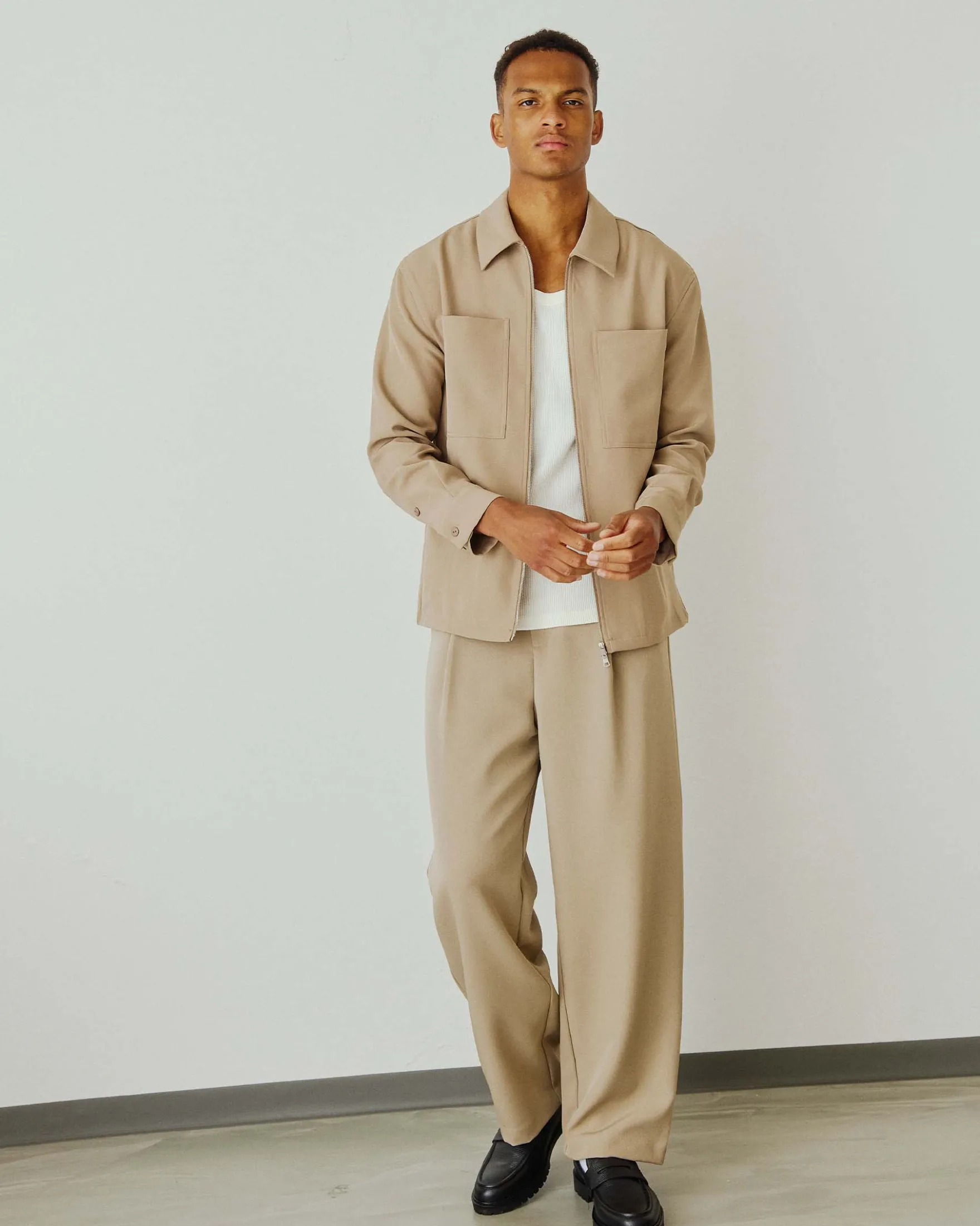 Matt Pleated Pant