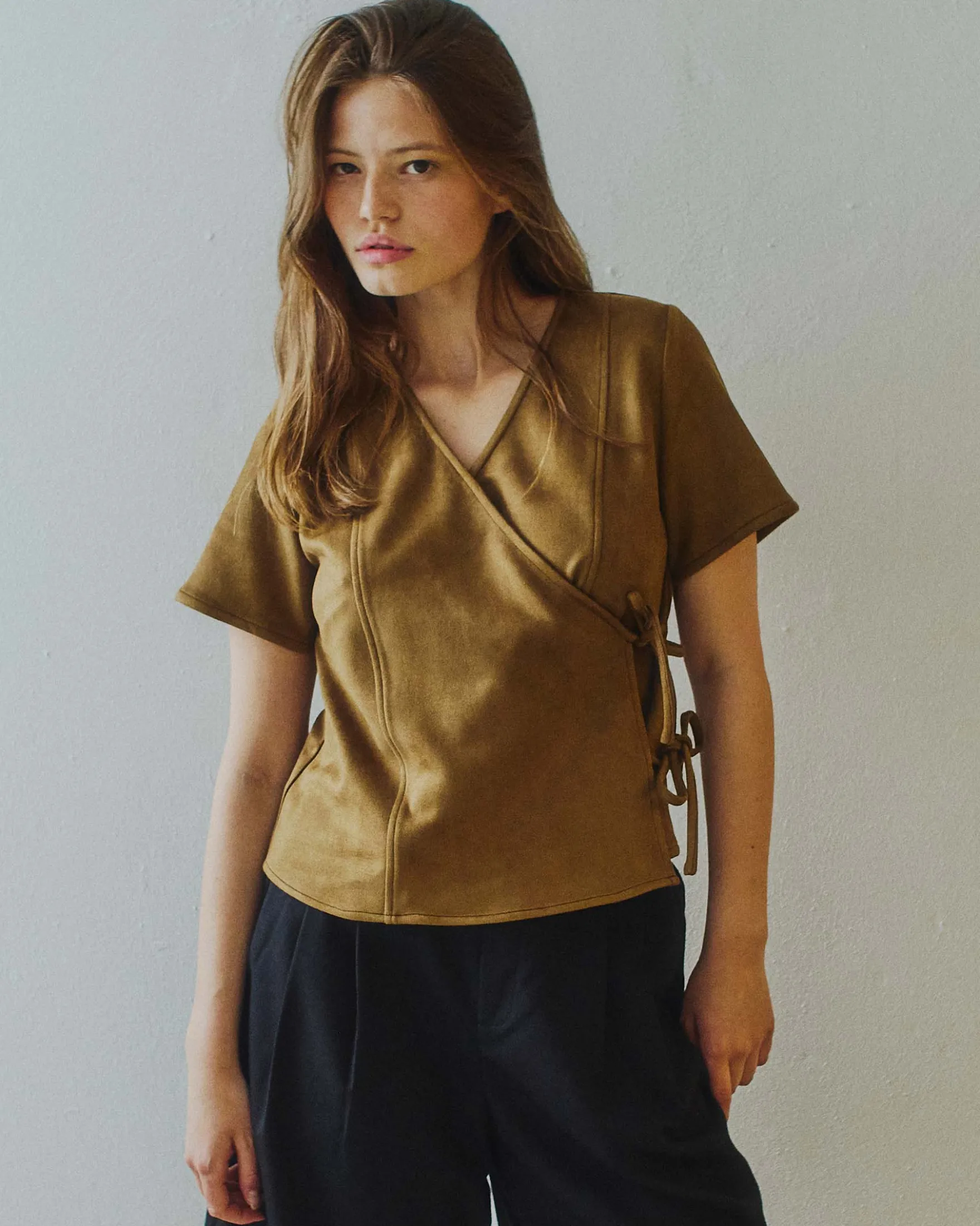 Mira suede wrap