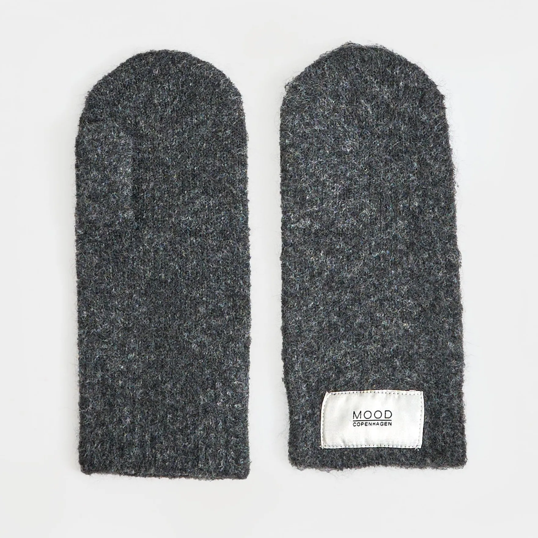 Mondi knit mittens