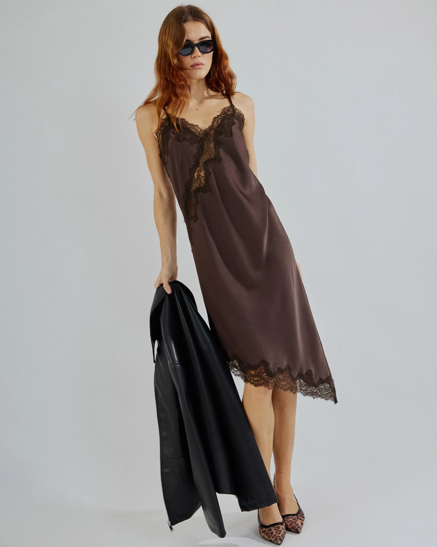 Mya lace dress