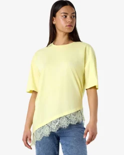NMEASY LACE DETAIL T-SHIRT