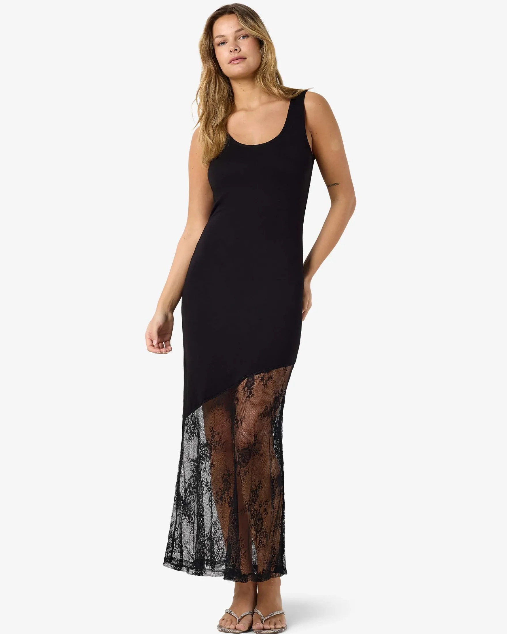 NMTIKA S/L LONG ASSYM LACE