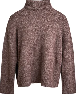 Nona fluffy highneck knit