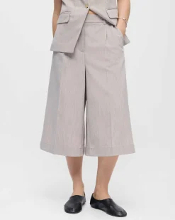 OBJIVALO HW LO BERMUDA SHORTS