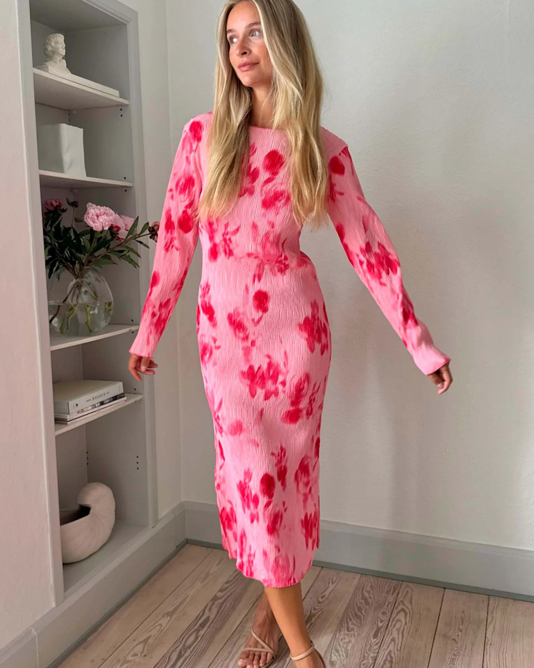 Odaic Dress