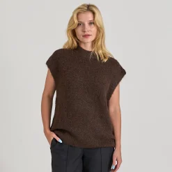 Patrisia knit vest