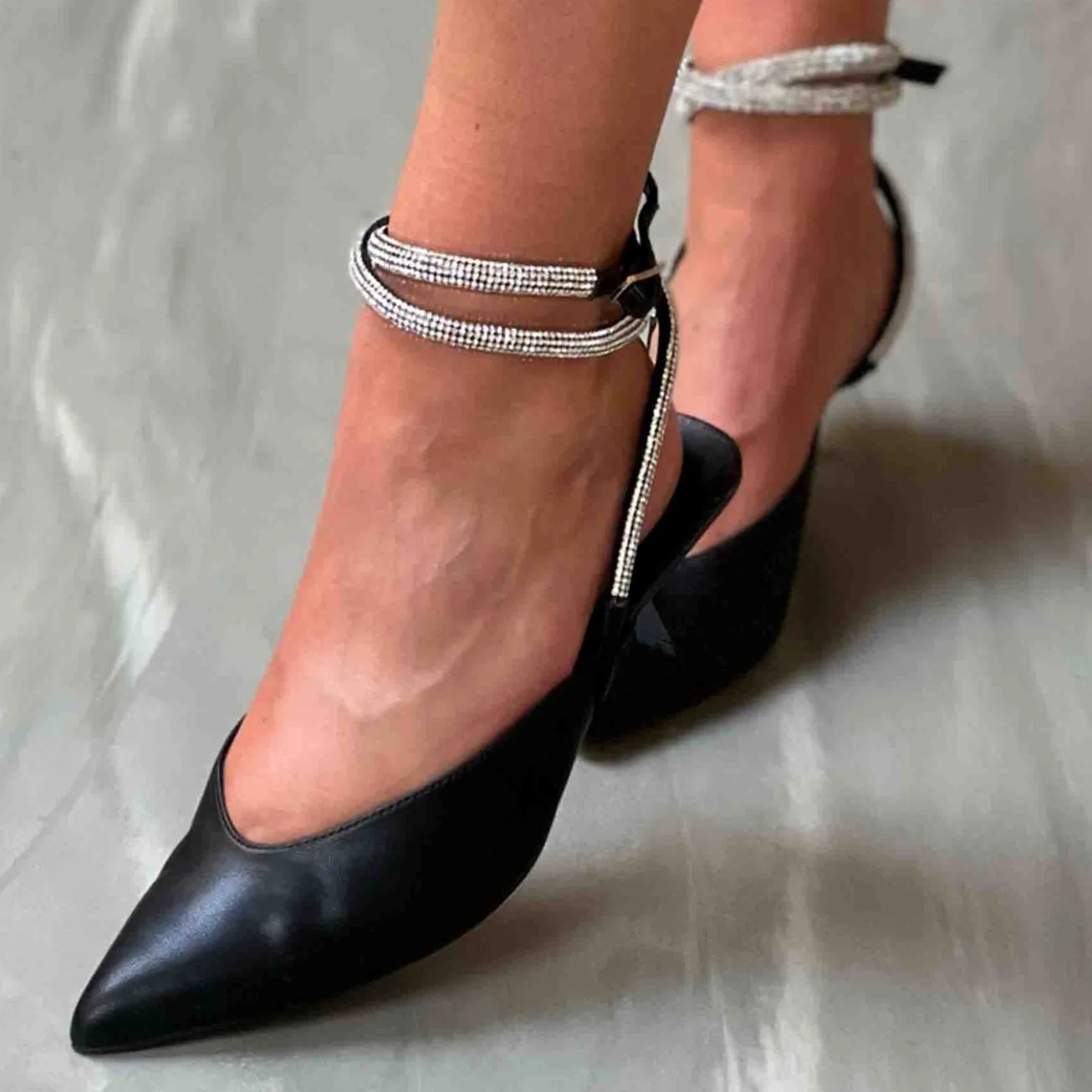 Pcanastasia shimmer heel