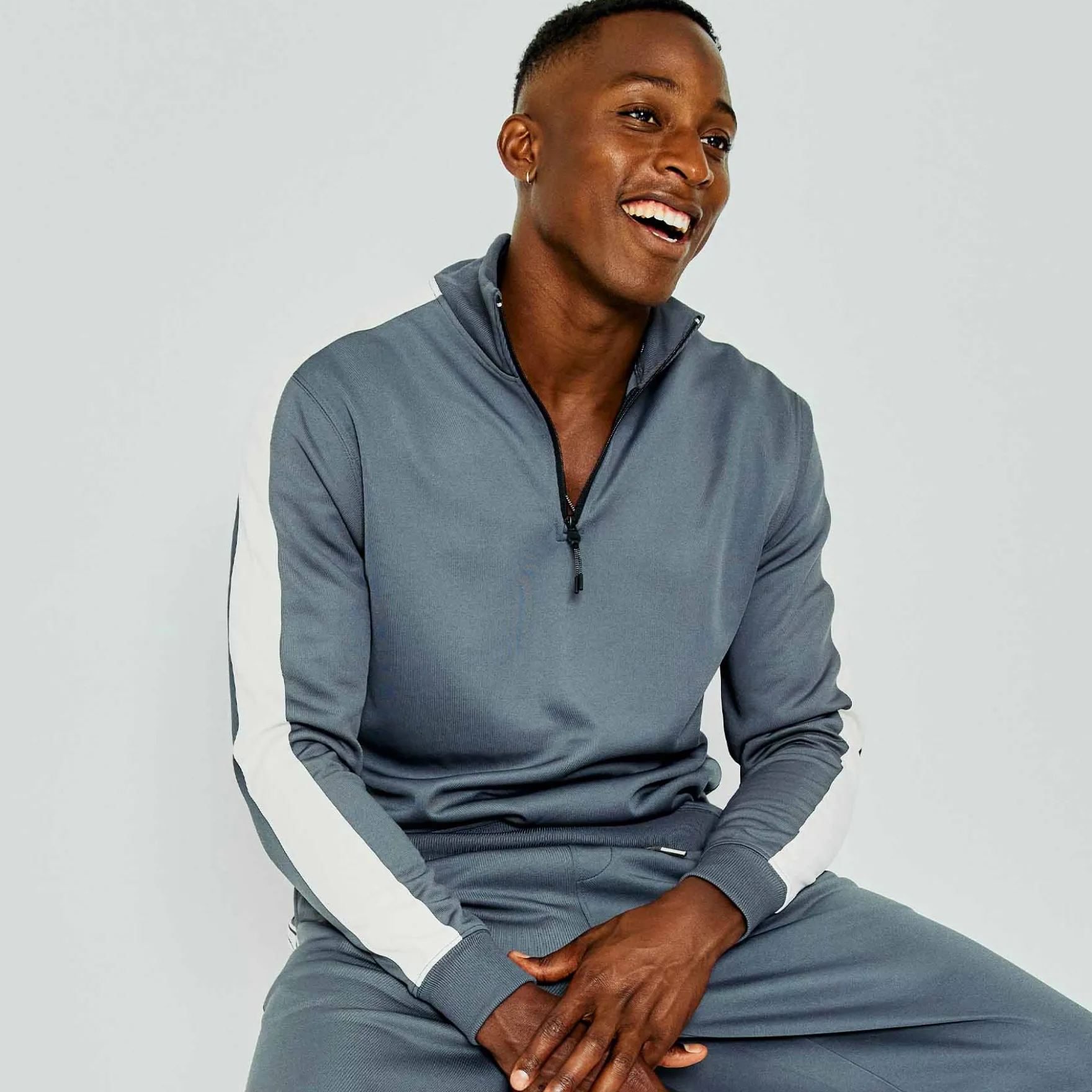Pierre tape half zip