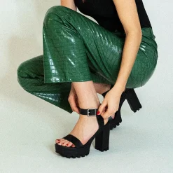 Psede leather sandal