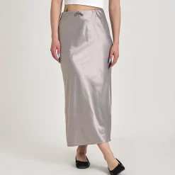 Pursarah bow satin skirt