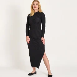 Purvanilla knit dress