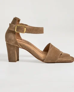 Queens heel