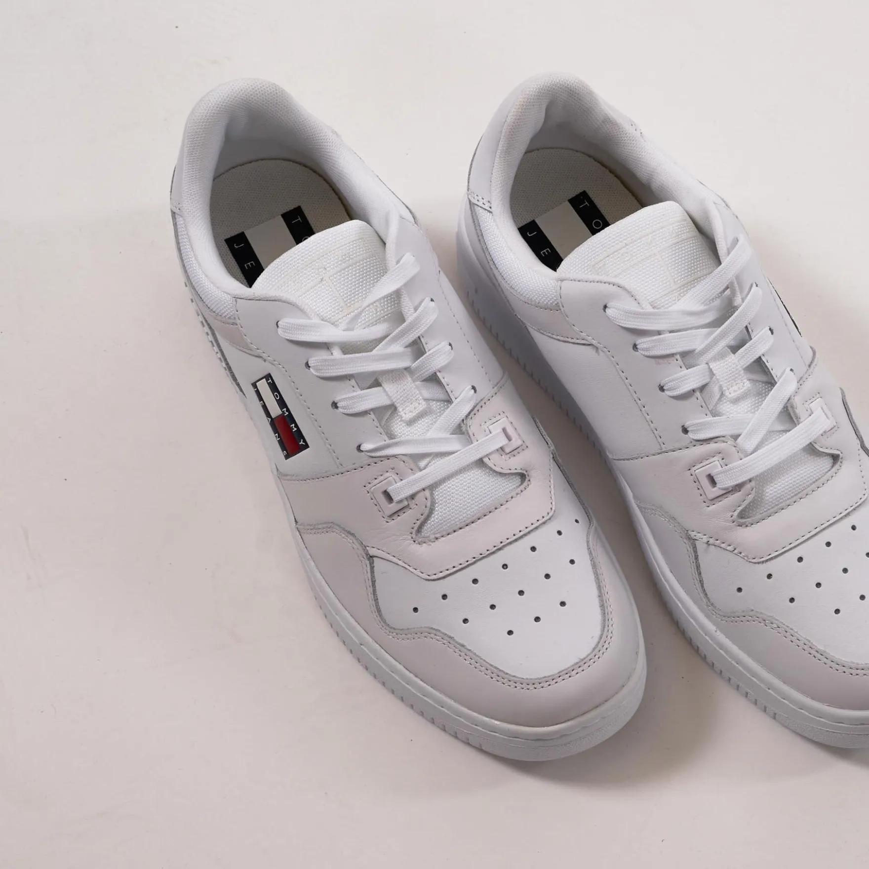 Retro basket tjm ess