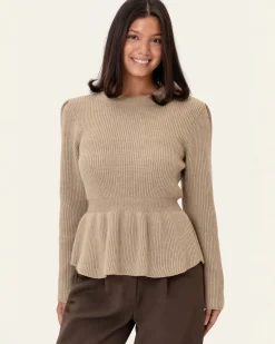 Saraic sweater