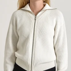 Shanne zip knit