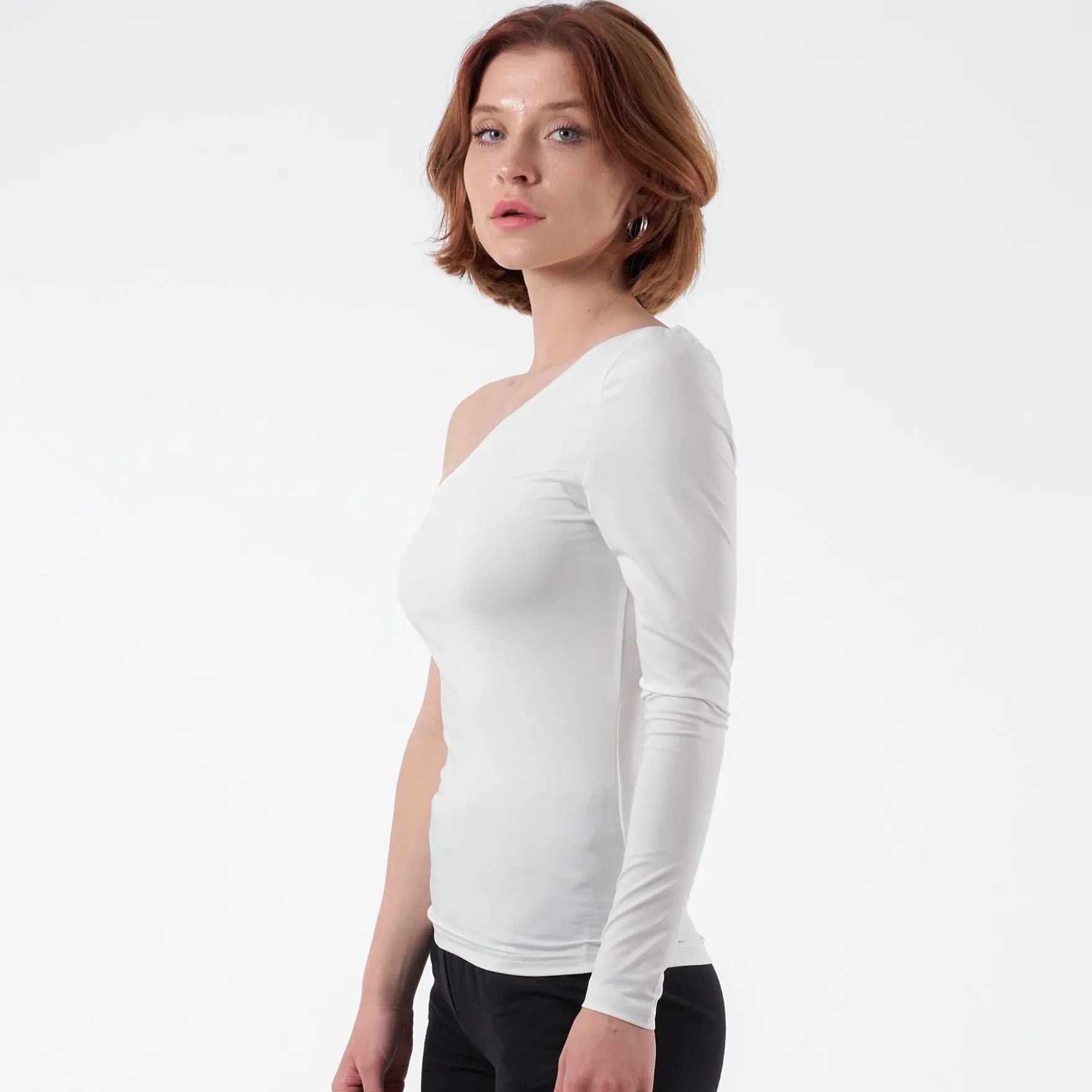 Sigga one shoulder
