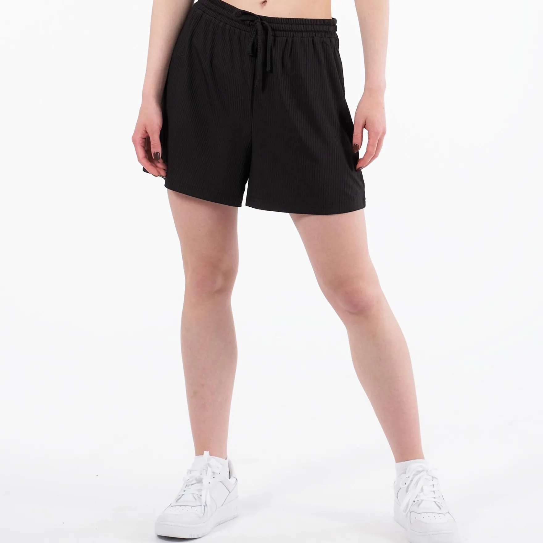 Sigrid solid shorts